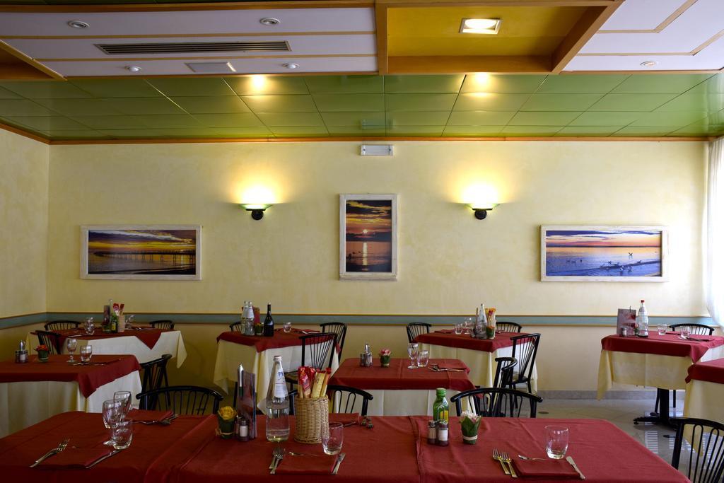 Hotel Antonella & Mael Gatteo a Mare Zewnętrze zdjęcie